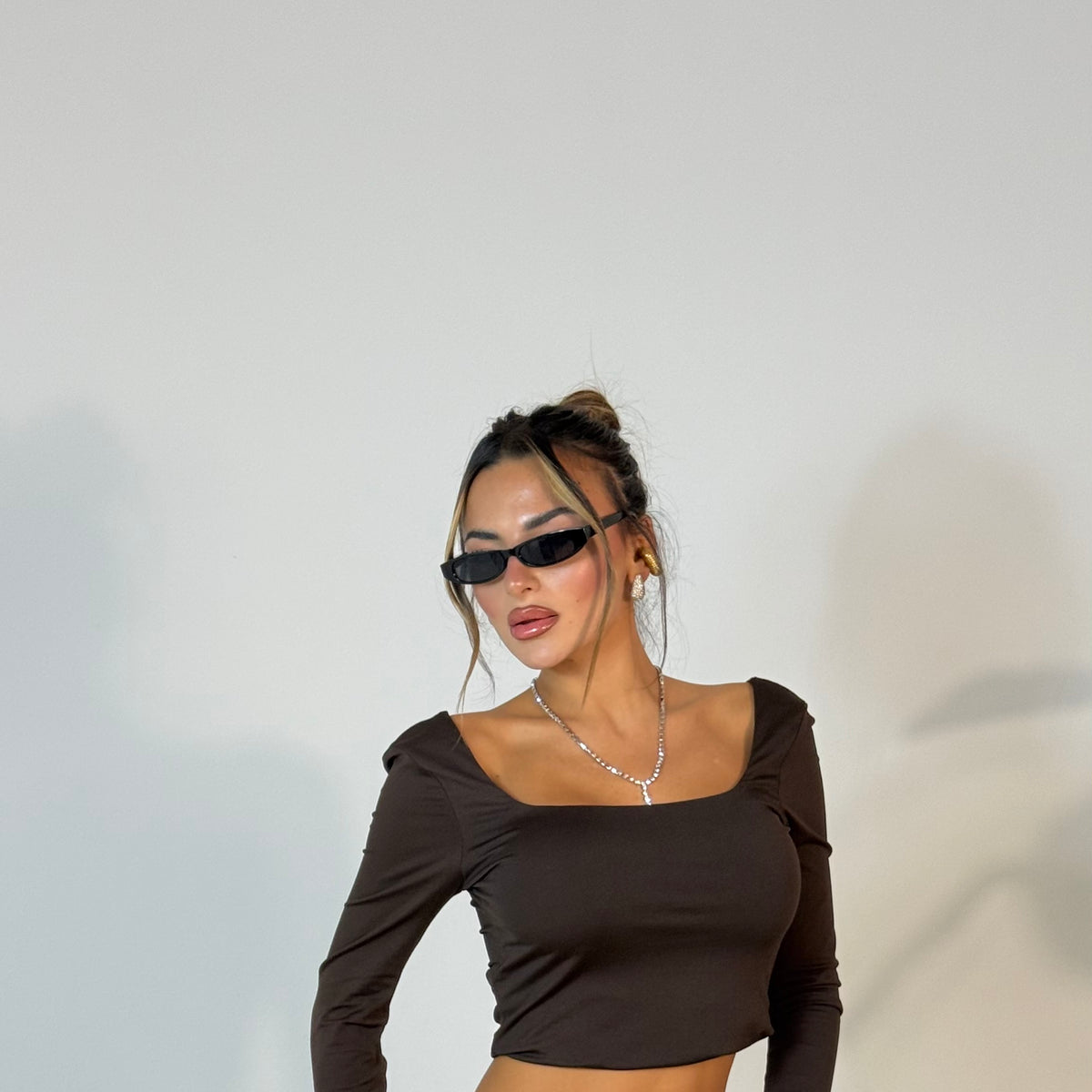 Maglia in licra con scollo