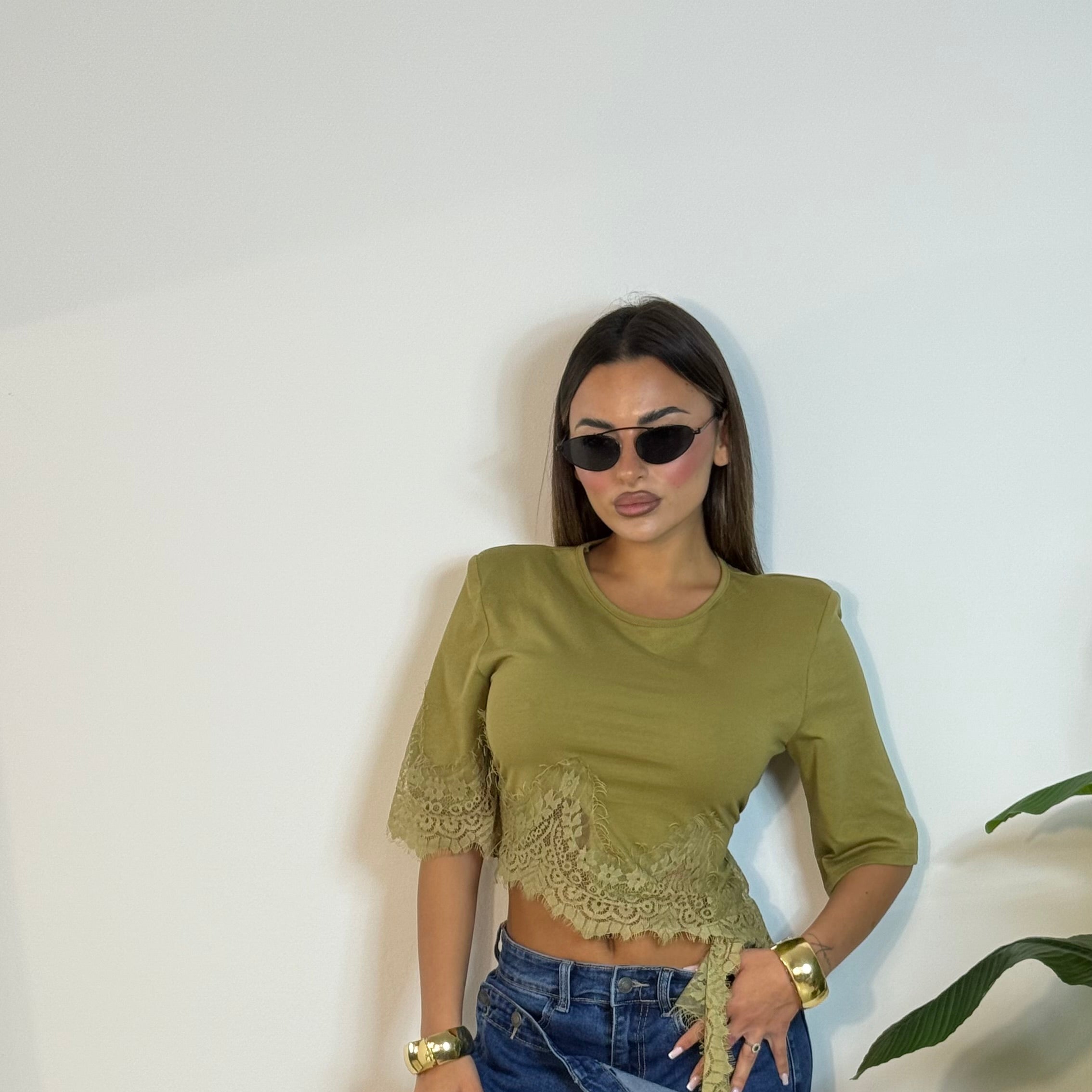 Maglia Basic con ricamo